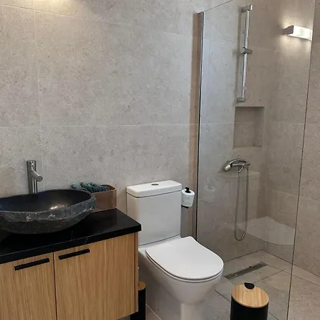 Paphos House Village Hotel *